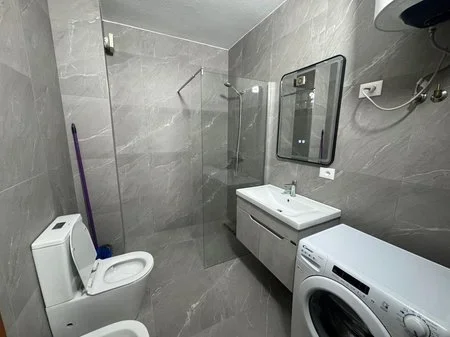 Tirane, shitet apartament 2+1 Kati 5, 94 m² 210.000 € 