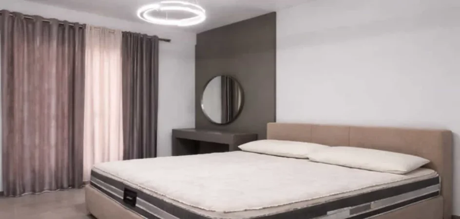 Tirane, shes 2+1 Kati 4, 103 m² 261.300 € (Rruga e Dibres)