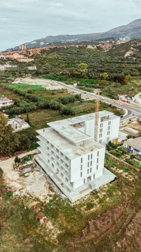 Tirane, shitet apartament 1+1 Kati 2, 74 m² 188.000 € (RADHIME)