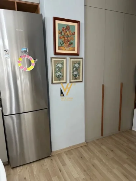 Tirane, jepet me qera apartament 1+1+Ballkon Kati 2, 73 m² 650 € (DON BOSKO)