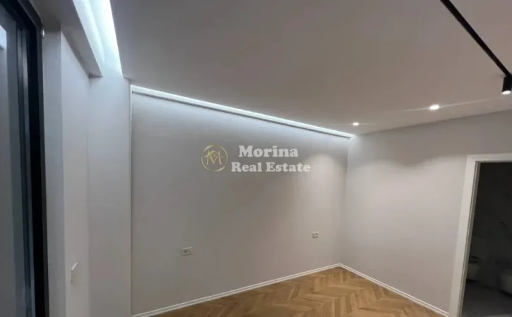 Tirane, jepet me qera apartament 2+1 Kati 3, 116 m² 1.200 € (Rruga Mine Peza)
