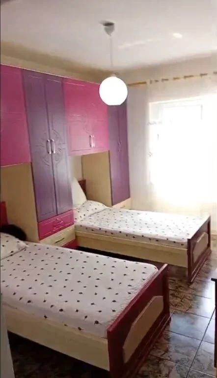 Vlore, jepet me qera apartament 2+1 Kati 3, 363 € 