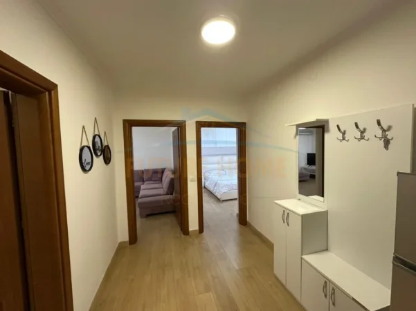 Tirane, jepet me qera apartament 1+1+Ballkon Kati 2, 60 m² 600 € (Myslym Shyri)