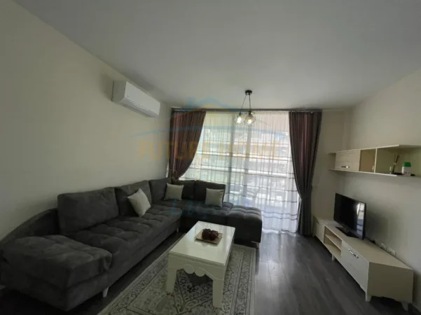 Tirane, jepet me qera apartament 2+1+Ballkon Kati 3, 94 m² 750 € (Don Bosko)