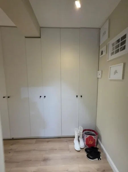 Tirane, shitet apartament 2+1+Ballkon Kati 1, 112 m² 336.000 € (Komuna e Parisit)
