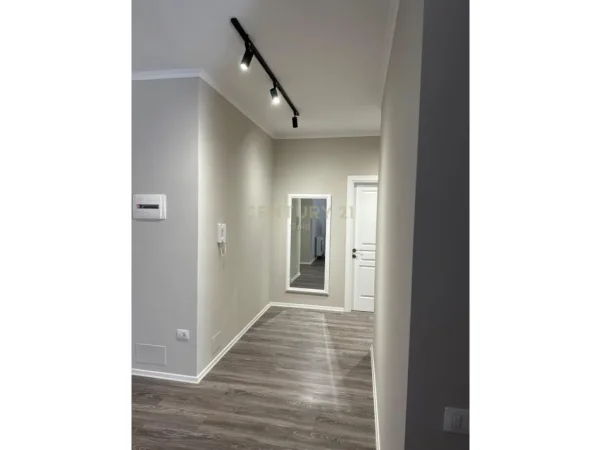 Tirane, jepet me qera apartament 2+1 Kati 6, 110 m² 800 € (kongresi manastirit)