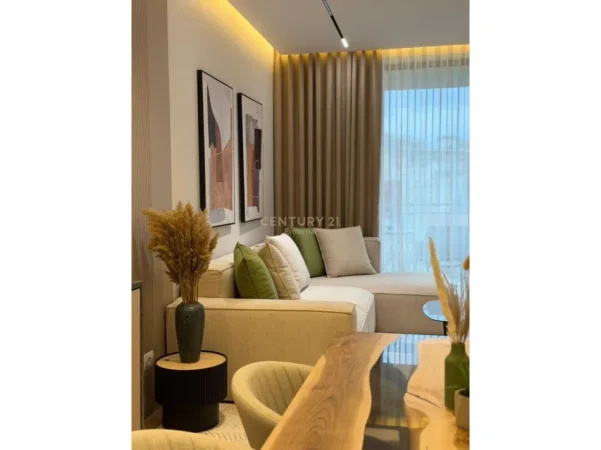 Tirane, jepet me qera apartament 2+1 Kati 5, 116 m² 1.550 € (mine peza)