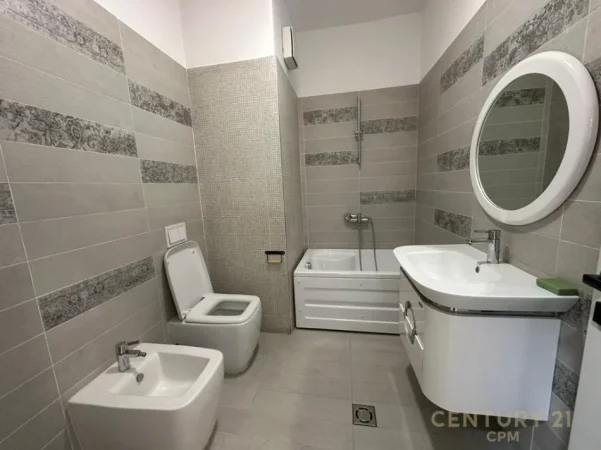 Tirane, jepet me qera apartament 1 Katshe Kati 1, 413 m² 4.500 € (komuna e parisit)