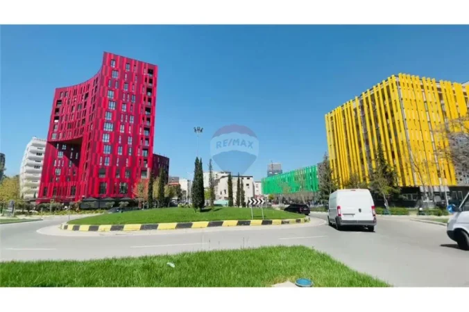 Tirane, shitet ambjent biznesi , 236 m² 1.350.000 €