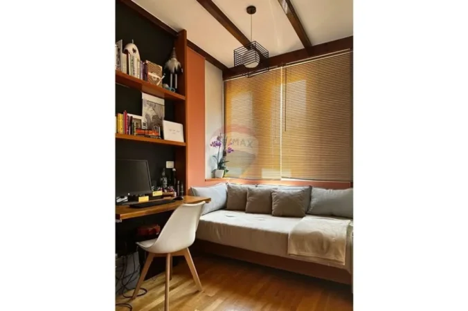 Tirane, jepet me qera Vile 3 Katshe , 200 m² 1.100 € 