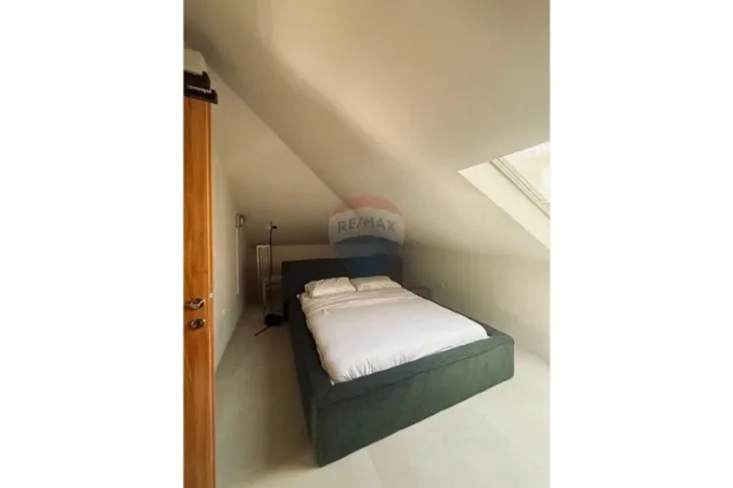 Tirane, jepet me qera Vile 3 Katshe , 200 m² 1.100 € 