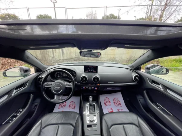 Tirane, shes makine AUDI A3 E TRON PLUG IN HYBRID Benzin, gri e erret automatik Klima 171.000 km 12.500 €