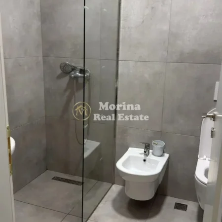 Tirane, jepet me qera apartament 2+1 Kati 3, 94 m² 650 € (5 Maji)