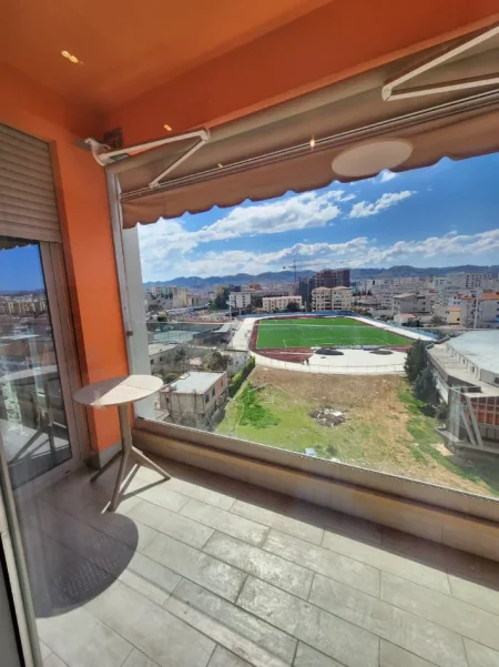 Tirane, jepet me qera apartament 1+1+Ballkon , 80 m² 850 € (Ring Center)