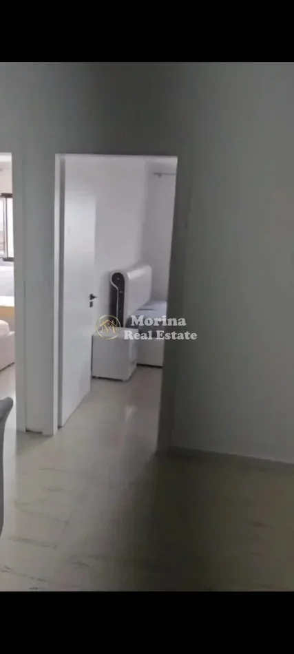 Tirane, jepet me qera shtepi 2+1 Kati 2, 90 m² 450 € (Laprake)