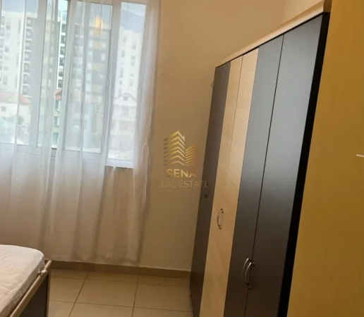 Tirane, jepet me qera apartament 1+1 Kati 3, 60 m² 450 € (5 Maji)