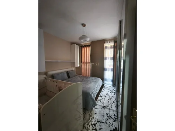 Tirane, shitet 1+1 Kati 6, 66 m² 110.000 € 