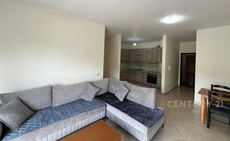 Tirane, jepet me qera apartament 2+1 Kati 6, 106 m² 550 € 