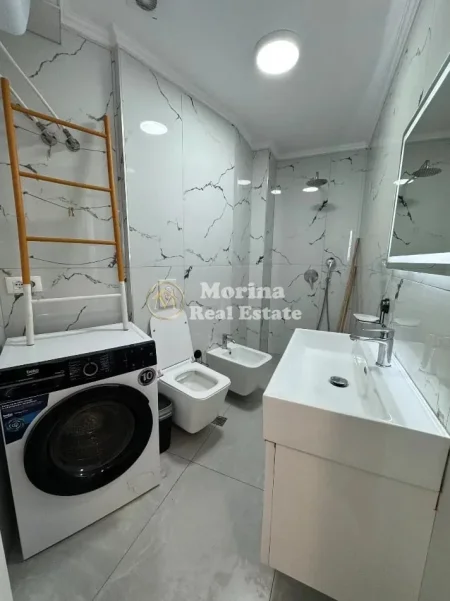 Tirane, jepet me qera apartament 1+1 Kati 4, 65 m² 500 € (Rruga e Durresit)