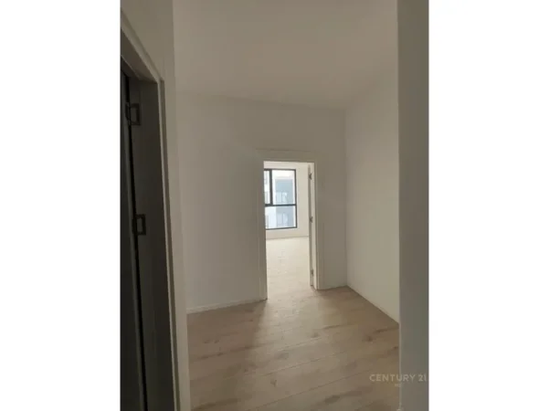 Tirane, shitet apartament 2+1+Ballkon Kati 4, 98 m² 200.000 € 