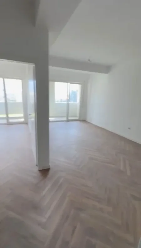 Tirane, jepet me qera zyre , 70 m² 450 € (GOLDEN PARK 3)