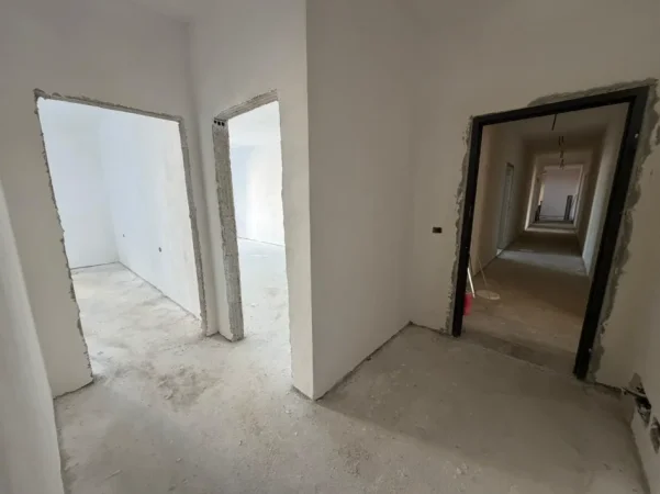 Tirane, shitet apartament 1+1 Kati 2, 71 m² 93.288 € 