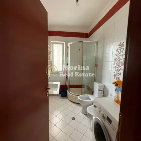 Tirane, jepet me qera apartament 1+1 Kati 5, 60 m² 400 € (Xhamlliku)