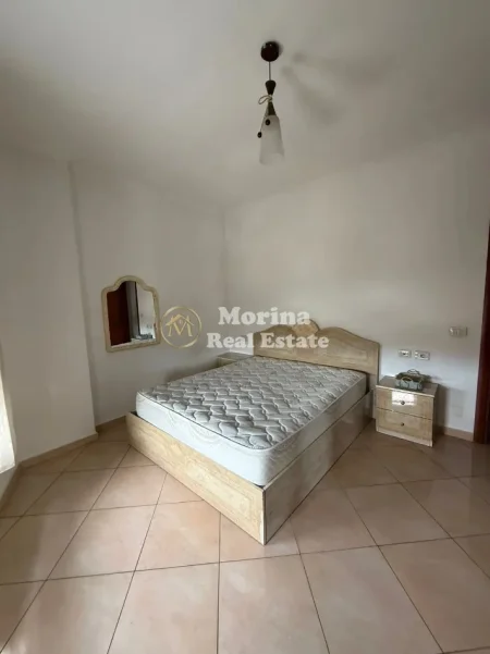 Tirane, jepet me qera apartament 1+1 Kati 5, 60 m² 400 € (Xhamlliku)