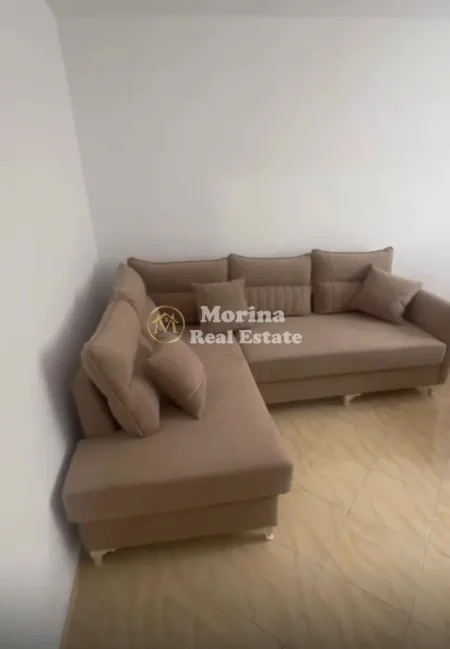Tirane, jepet me qera apartament 1+1 Kati 1, 60 m² 450 € (Medreseja)