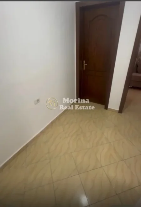 Tirane, jepet me qera apartament 1+1 Kati 1, 60 m² 450 € (Medreseja)