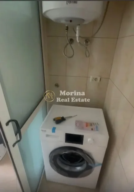 Tirane, jepet me qera apartament 1+1 Kati 1, 60 m² 450 € (Medreseja)