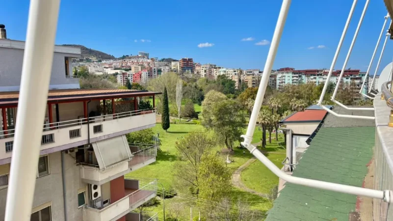 Jepet me Qera: 3+1+2wc+1Post Parkimi🅿️ - 📍Kopshti Zologjik (Pallati i Pavarotit) - 1200€ - Kati.6 - Sp.145m² || 4 min ne kembe nga Liqeni Artificial