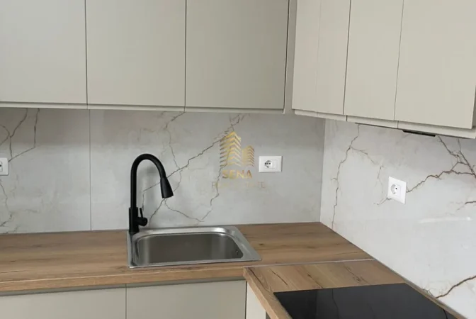 Tirane, jepet me qera apartament 1+1 Kati 3, 55 m² 450 € (Rezidenca Kaimi)