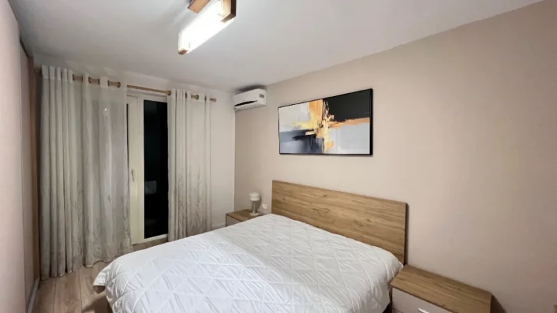 🏡 Jepet me Qera: 2+1📍Myslym Shyr (Rruges kryesore - Te Well) - Kati.2 - 90,000 Lek - S.110m² || Totalisht i investuar ne detaje⚜️100% e Re - Gati pe