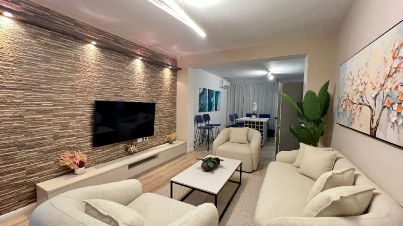 🏡 Jepet me Qera: 2+1📍Myslym Shyr (Rruges kryesore - Te Well) - Kati.2 - 90,000 Lek - S.110m² || Totalisht i investuar ne detaje⚜️100% e Re - Gati pe