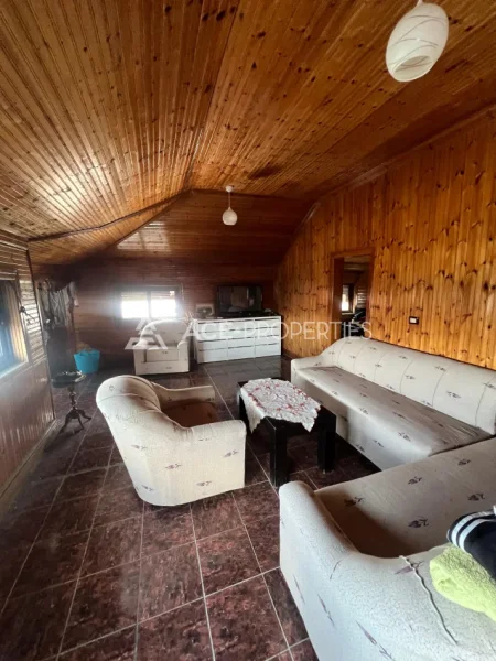 Durres, shitet apartament 3+1 Kati 3, 400 m² 260.000 € (Arapaj ,Durres)