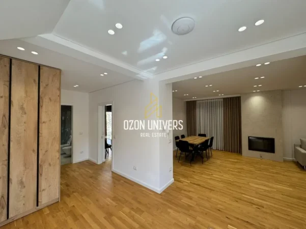 Tirane, jepet me qera Vile 2 Katshe Kati 0, 340 m² 3.300 € (Teg)