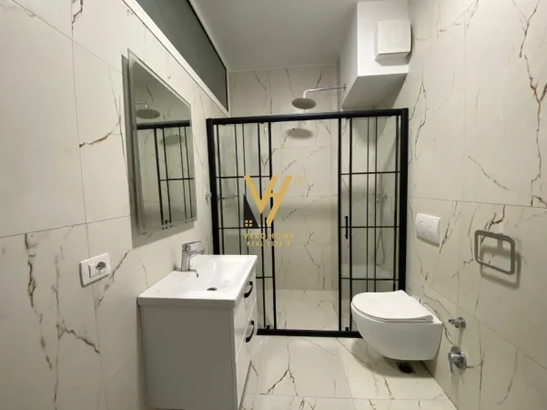 Tirane, shitet apartament 2+1+Ballkon Kati 3, 80 m² (RRUGA E DURRESIT)