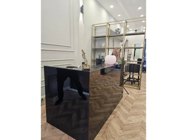 Tirane, jepet me qera ambjent biznesi Kati 0, 100 m² 2.200 € 