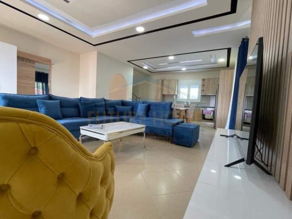 Tirane, jepet me qera Vile 3 Katshe Kati 3, 1.000 m² 1.500 Euro (mullet)