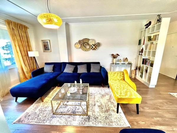 Tirane, shes apartament 2+1 116 m² (Buze rruges se Kosovareve)
