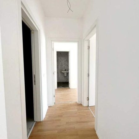 Tirane, shes apartament 2+1 91 m² 158.000 Euro (Fiore di Bosco, rruga Don Bosko)