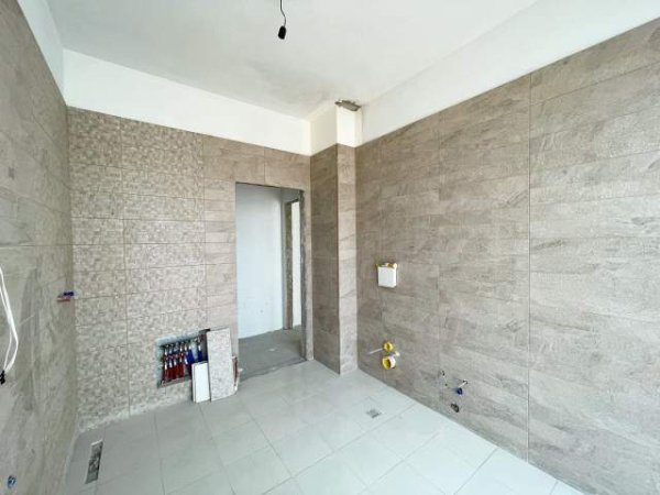 Tirane, shitet apartament 2+1 Kati 3, 105 m² 147.000 Euro (Rruga e dibres)