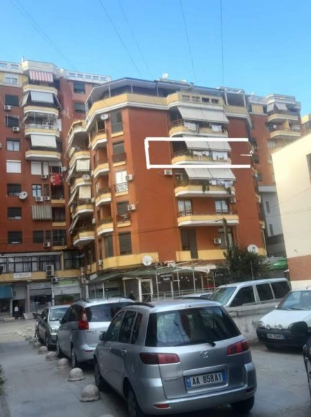 Tirane, shitet apartament 3+1 Kati 4, 110 m² 182.160 Euro (Ish fusha e zeze,blloku gora)