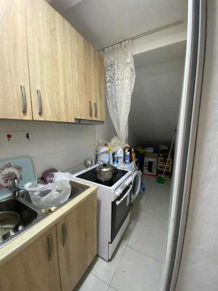 Tirane, jepet me qera apartament Kati 0, 120 m² 470 Euro (Spitali i Traumes)