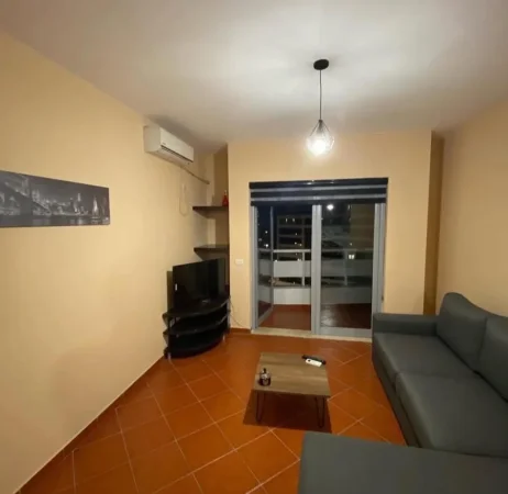 Tirane, jepet me qera apartament 1+1+Ballkon Kati 9, 58 m² 500 mije leke (Pallati me Shigjeta)