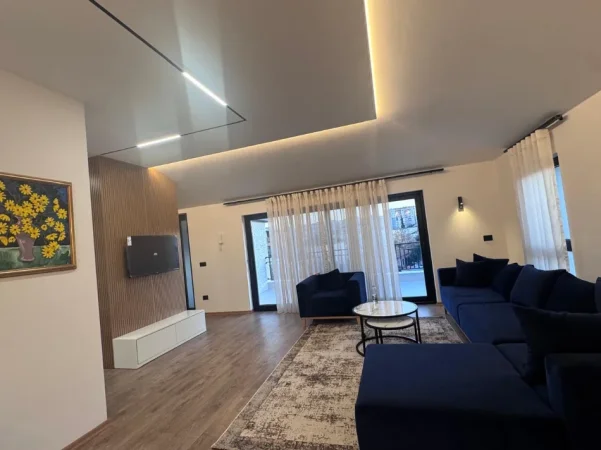 Tirane, jap me qera Vile 2+1+Aneks+Ballkon Kati 3, 118m²  (Rruga:Bruzi)