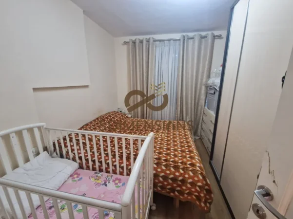 Tirane, shitet apartament 1+1 Kati 4, 49 m² 120.000 € (Mine Peza)