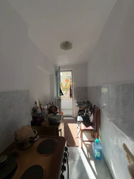 Tirane, shitet apartament 1+1+Ballkon Kati 2, 45 m² 134.000 € (SPITALI GJERMAN)