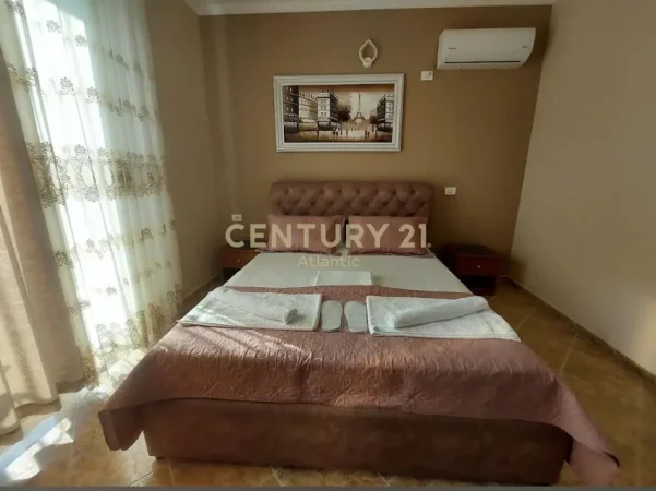 Durres, jepet me qera hotel Kati 4, 700 m² 3.800 € (Shkembi Kavajes, Durres)